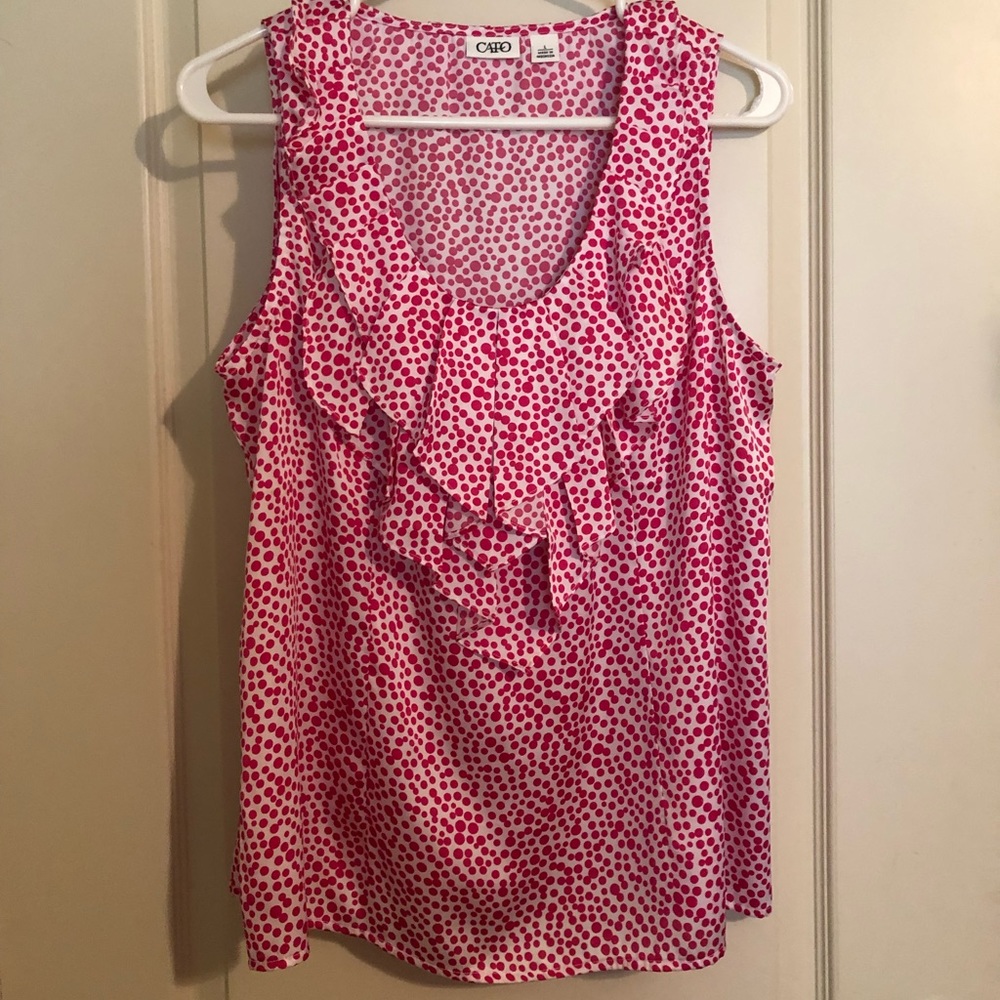 Sleeveless top.